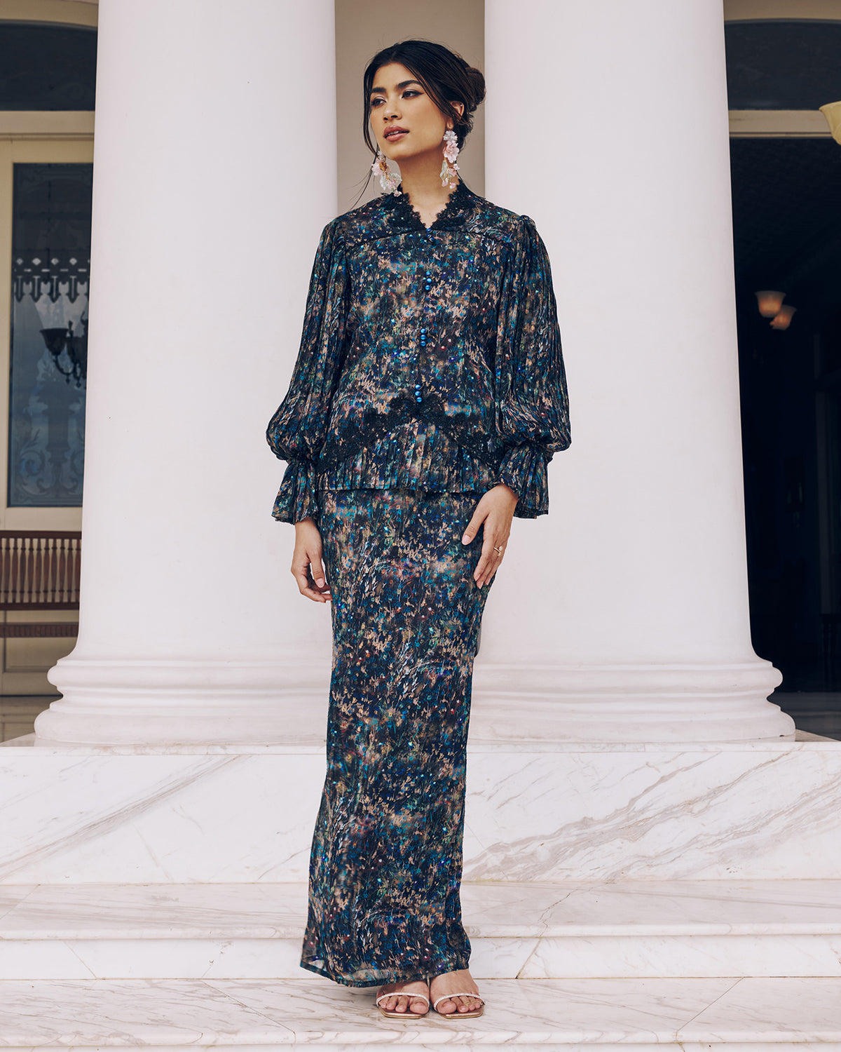 INNAI-RED-RAYA-RTW-2025-REMINISCENCE