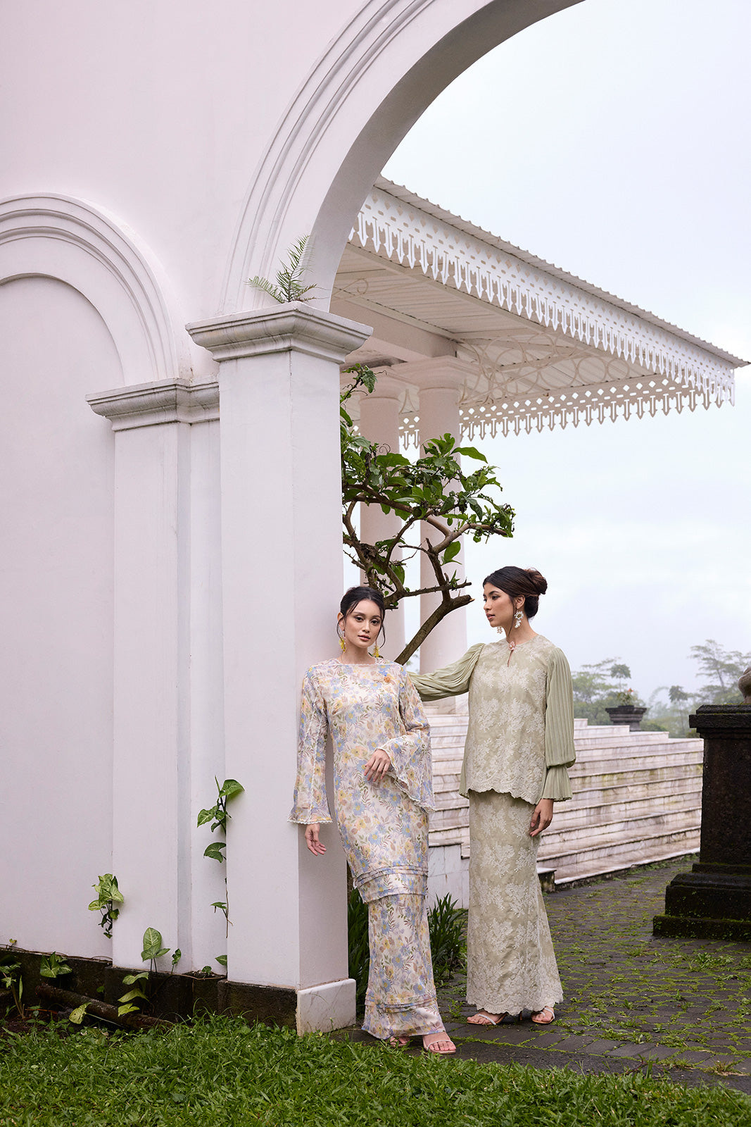 INNAI-RED-RAYA-RTW-2025-REMINISCENCE