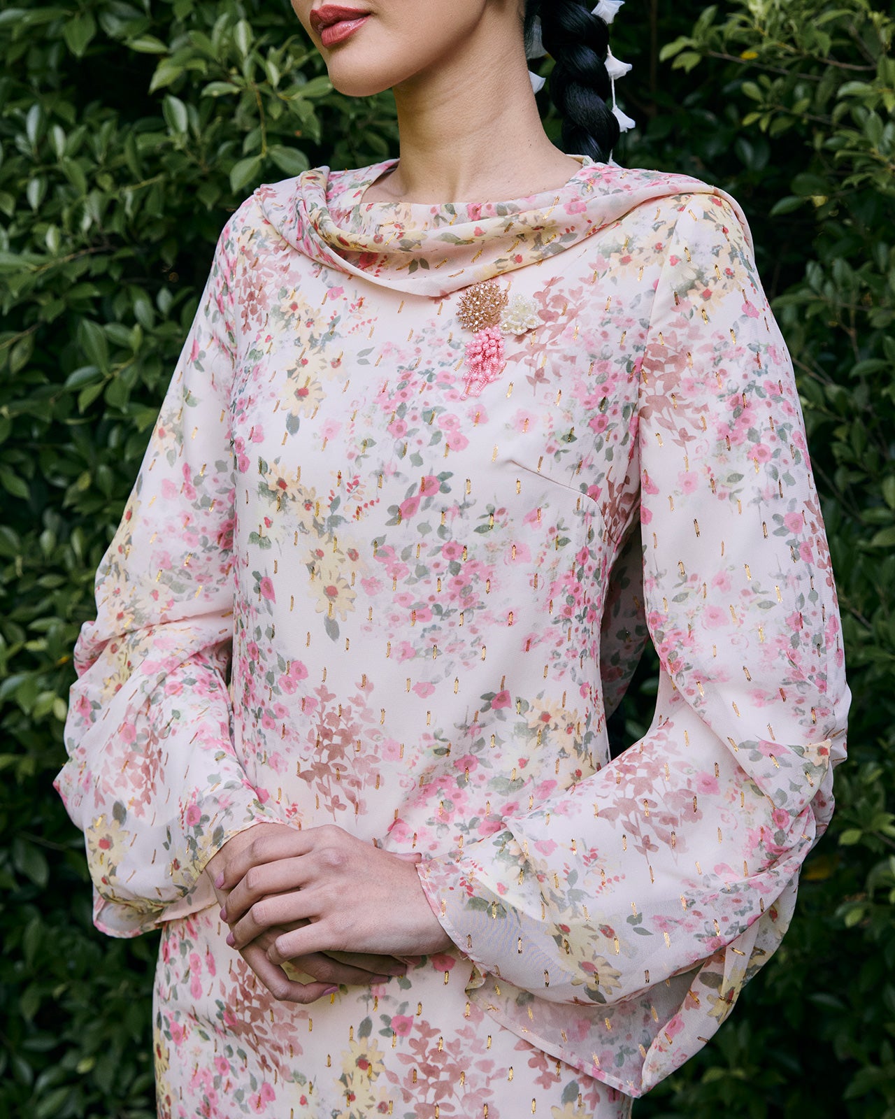 INNAI-CO-RAYA-RTW-2026-EVERGLOW-AZALEA