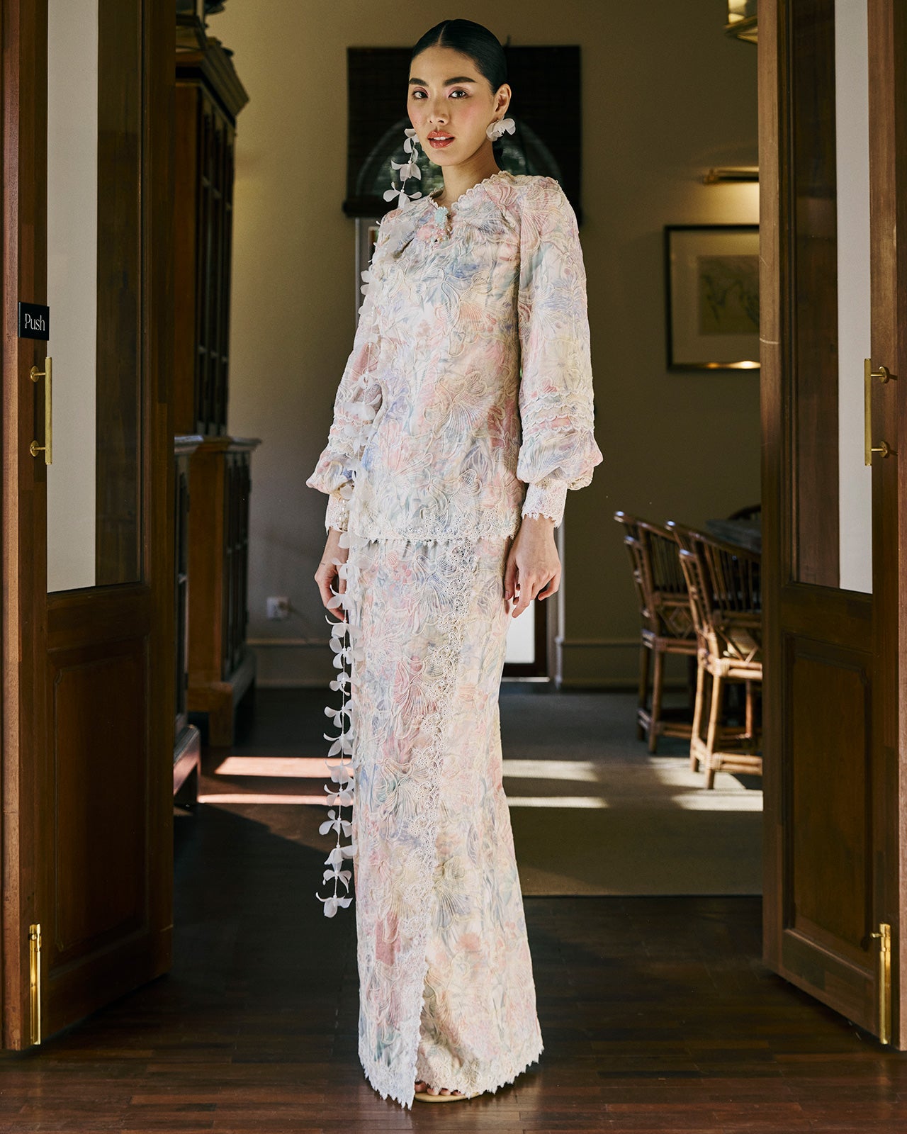 INNAI-CO-RAYA-RTW-2026-EVERGLOW-KAIA-PINK