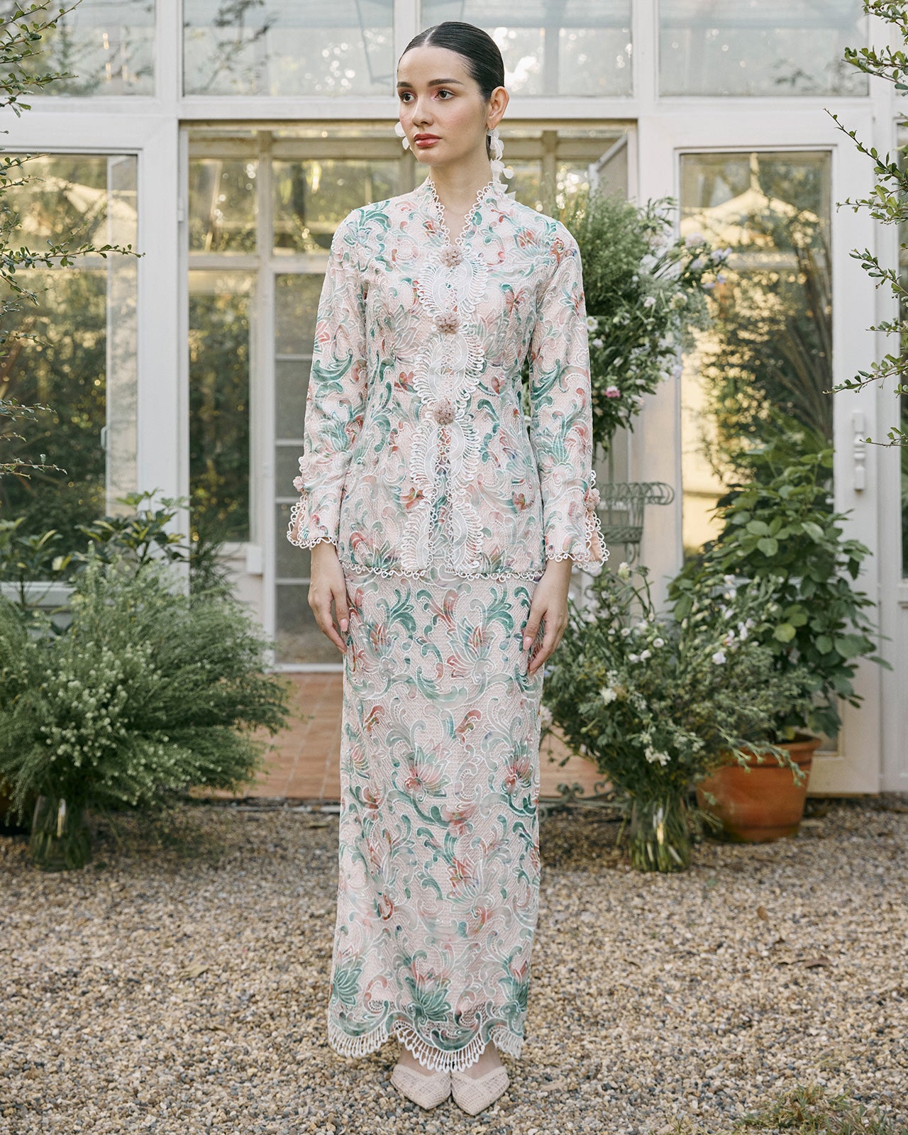 INNAI-CO-RAYA-RTW-2026-EVERGLOW-SELA