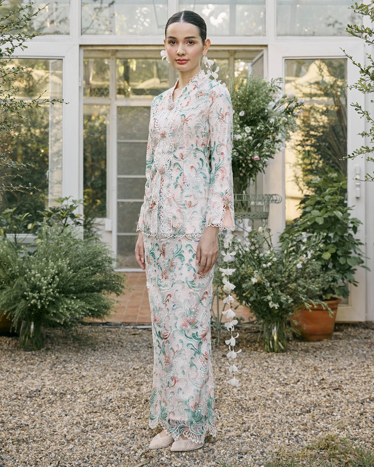 INNAI-CO-RAYA-RTW-2026-EVERGLOW-SELA