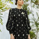 INNAIRED-RAYA2024-RTW-GOLDENHOUR-SELMA