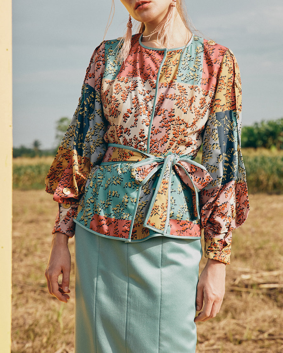 IRWF/20/25 - PUFF SLEEVED MULTICOLOUR FLORAL PRINT TOP