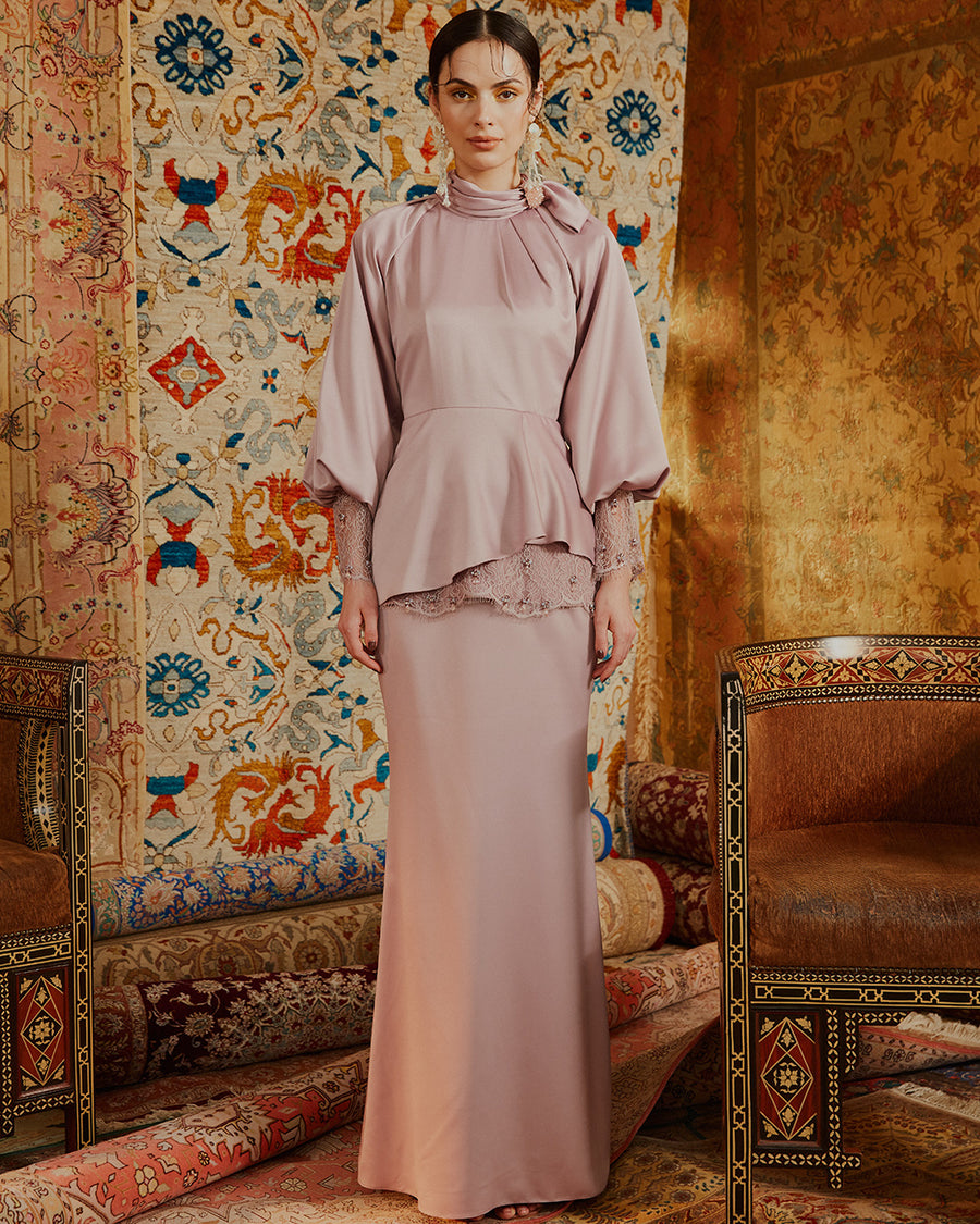 NILOUFAR - PUFF SLEEVED MODERN KURUNG WITH PEEK-A-BOO LACE