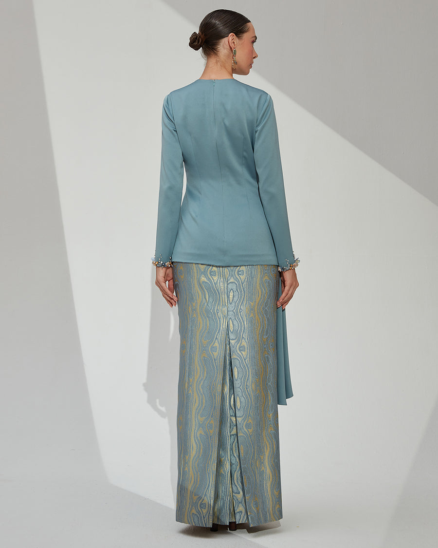 IRSS/22/12 - MODERN KURUNG WITH SIDE DRAPE